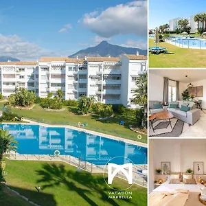 Apartment Vacation I Beachfront Quiet Apt With Private Access, Marbella