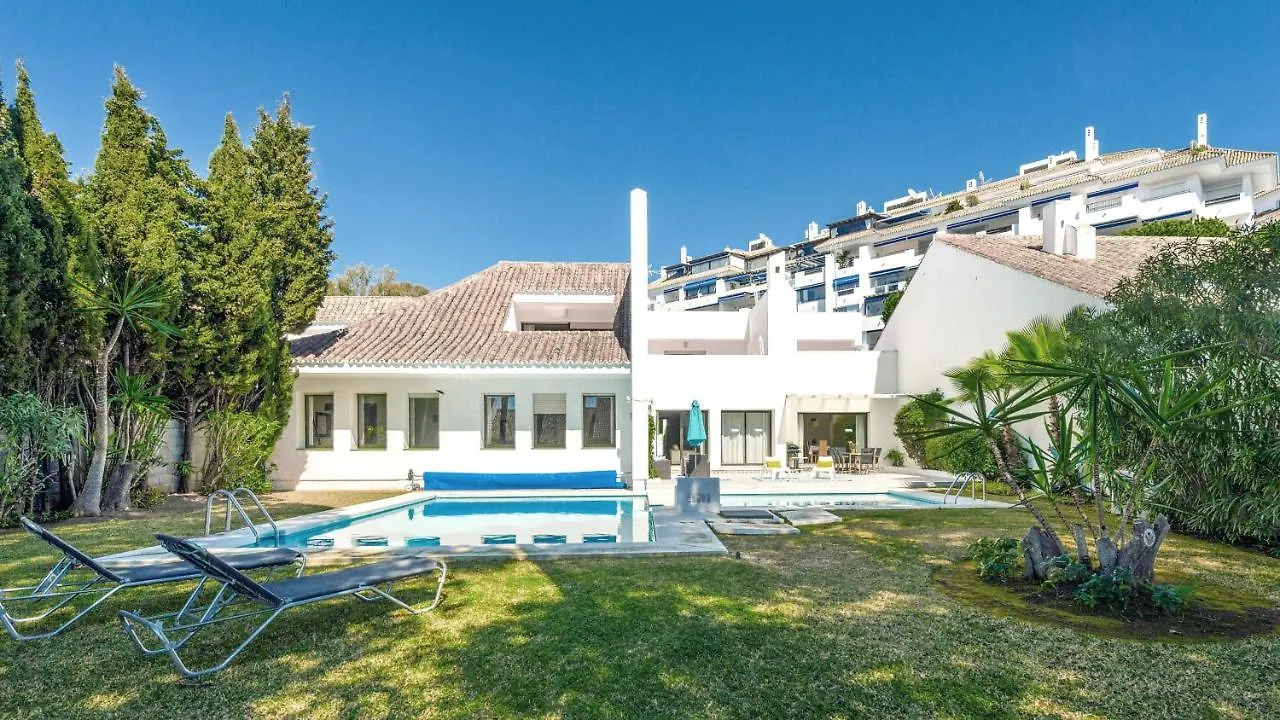 Villa Marina Marbella 0*,  Spain